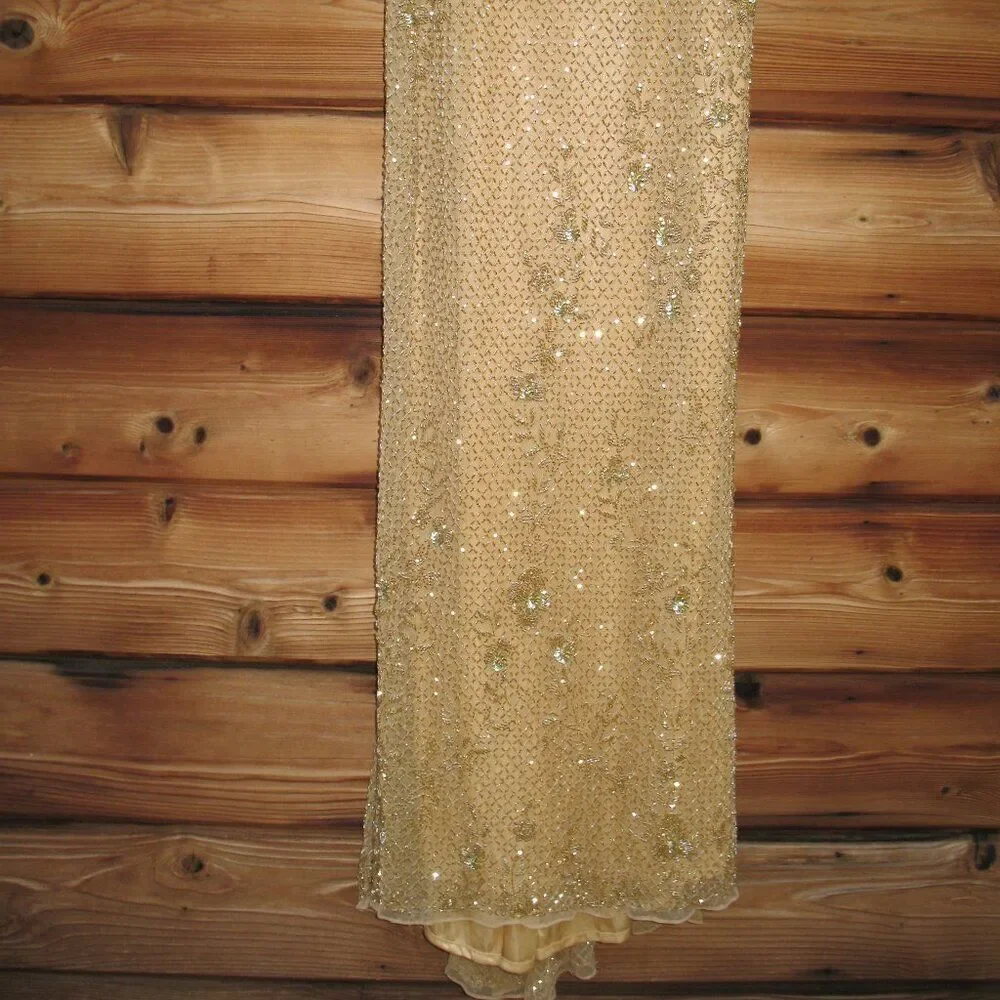 MAC DUGGAL 5504 Long Sleeve Embellished Evening Gown Dress FLAW
